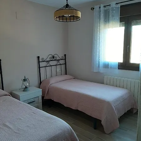 Rurales Hurdes Altas - La Antigua Guarderia Apartment *