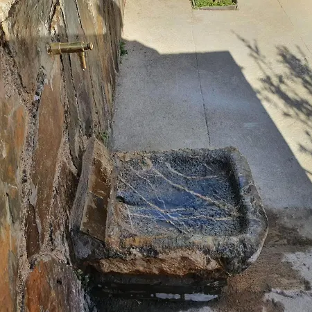 Rurales Hurdes Altas - La Antigua Guarderia Apartment *