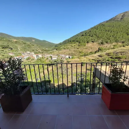 Rurales Hurdes Altas - La Antigua Guarderia