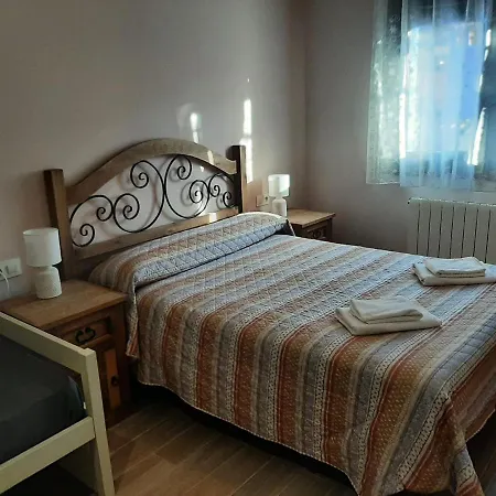 Rurales Hurdes Altas - La Antigua Guarderia Apartamento Casares de las Hurdes