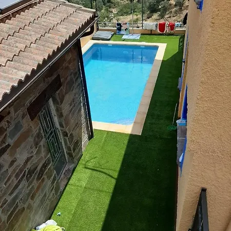 Rurales Hurdes Altas - La Antigua Guarderia דירה *
