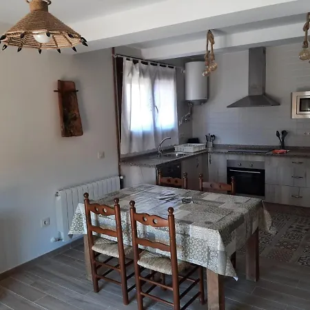 Rurales Hurdes Altas - La Antigua Guarderia