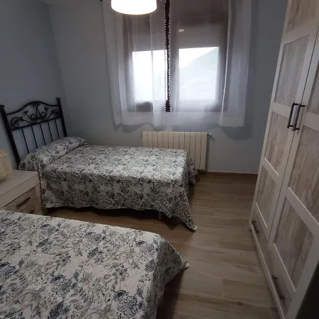 Rurales Hurdes Altas - La Antigua Guarderia Apartment *