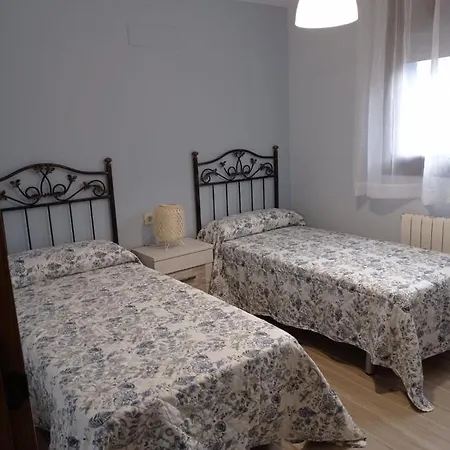 Rurales Hurdes Altas - La Antigua Guarderia * Casares de las Hurdes