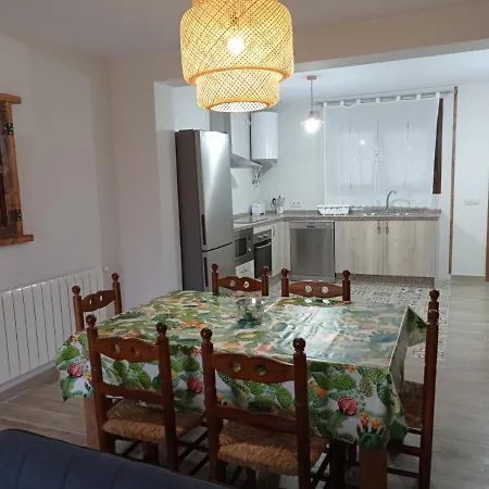 Apartamento Rurales Hurdes Altas - La Antigua Guarderia *