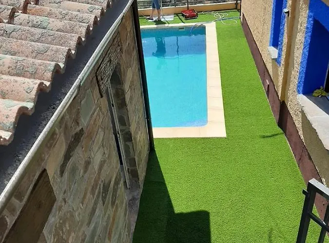 Rurales Hurdes Altas - La Antigua Guarderia Apartamento Casares de las Hurdes