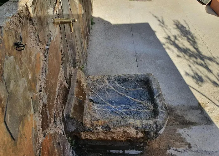 Rurales Hurdes Altas - La Antigua Guarderia アパート *