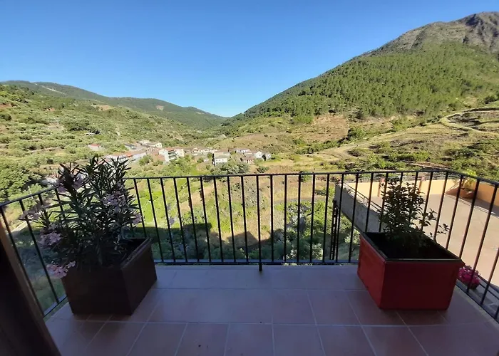 Rurales Hurdes Altas - La Antigua Guarderia