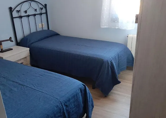 Rurales Hurdes Altas - La Antigua Guarderia Apartamento