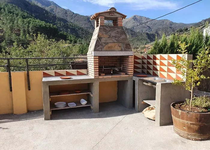 アパート Rurales Hurdes Altas - La Antigua Guarderia カサーレス・デ・ラス・ウルデス