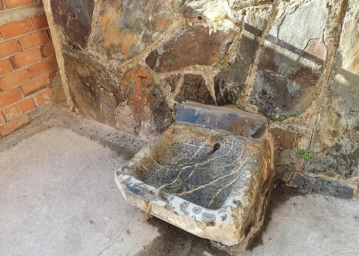 アパート Rurales Hurdes Altas - La Antigua Guarderia カサーレス・デ・ラス・ウルデス