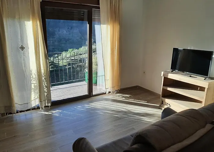 Apartamento Rurales Hurdes Altas - La Antigua Guarderia