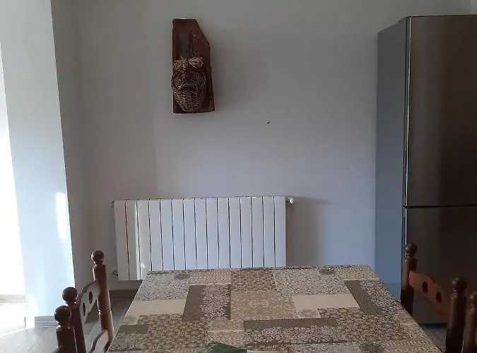 Rurales Hurdes Altas - La Antigua Guarderia Apartamento *