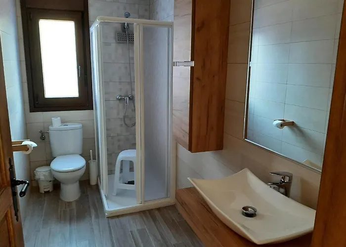 Rurales Hurdes Altas - La Antigua Guarderia Apartamento