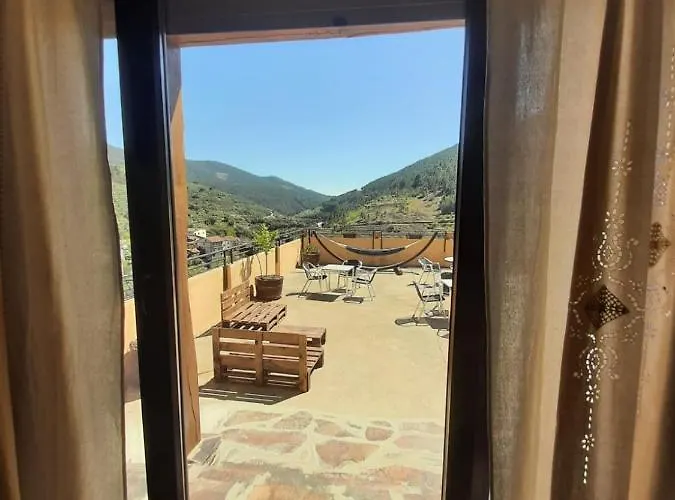 Apartamento Rurales Hurdes Altas - La Antigua Guarderia Casares de las Hurdes