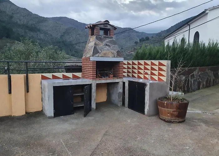 Rurales Hurdes Altas - La Antigua Guarderia Apartamento Casares de las Hurdes